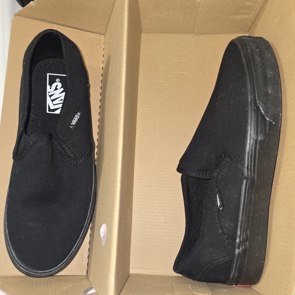 Vans Men's Black Slip-On Shoes